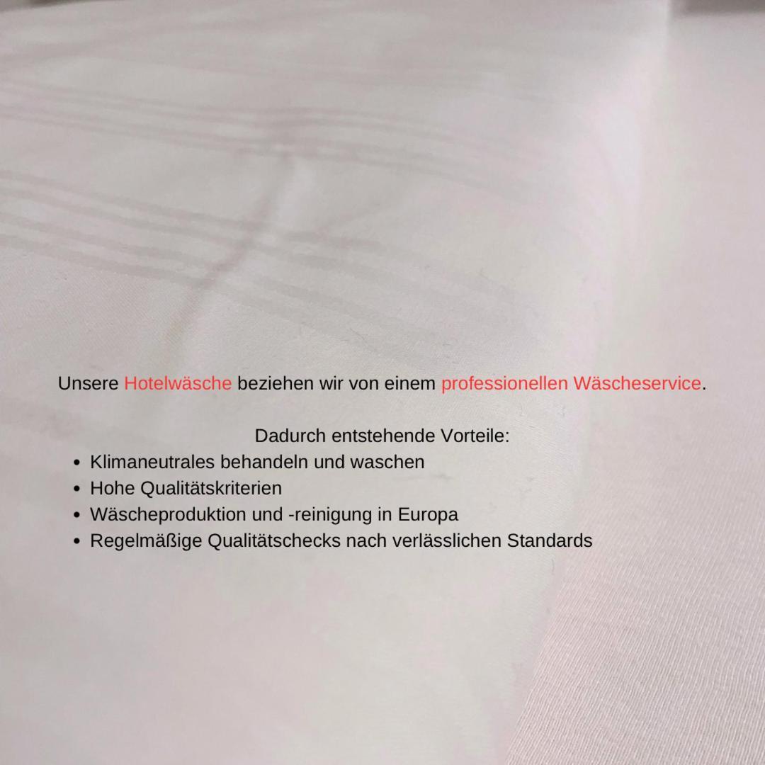 Fewo 20 - Appartement Im Rottalblick - Youngmodern Wohnen Mit Bademantelgang Zur Therme, Tv, Balkon Und Persoenlichem Gaesteempfang Von Astarte Estate บัด กรีสบาค ภายนอก รูปภาพ